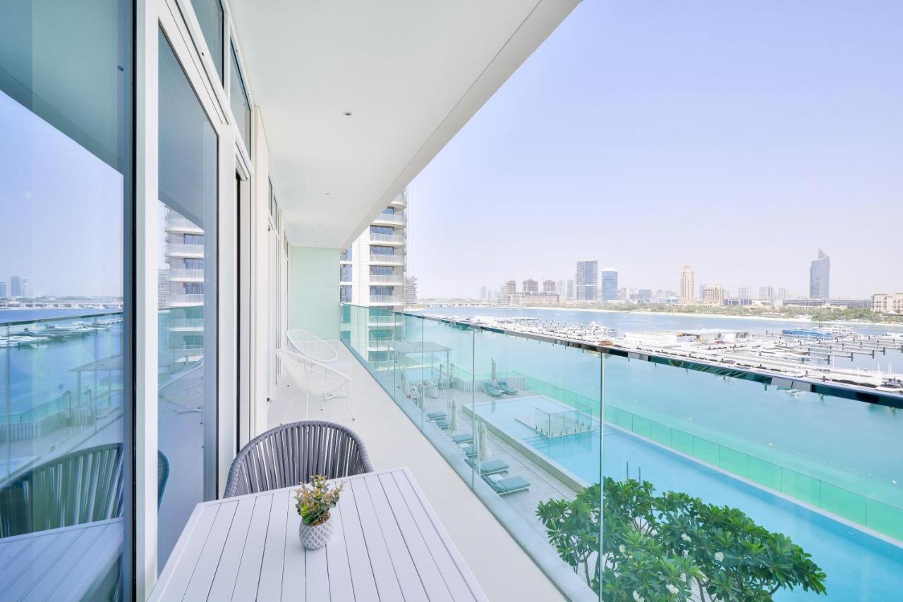 Ultra Luxury Emaar Beachfront - Private Beach And Pool Dubaj Zewnętrze zdjęcie