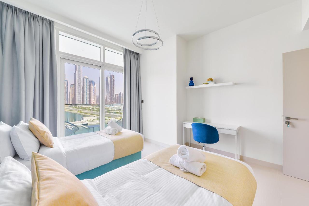 Ultra Luxury Emaar Beachfront - Private Beach And Pool Dubaj Zewnętrze zdjęcie