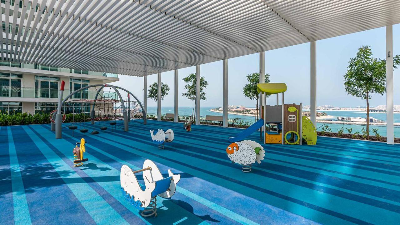 Ultra Luxury Emaar Beachfront - Private Beach And Pool Dubaj Zewnętrze zdjęcie