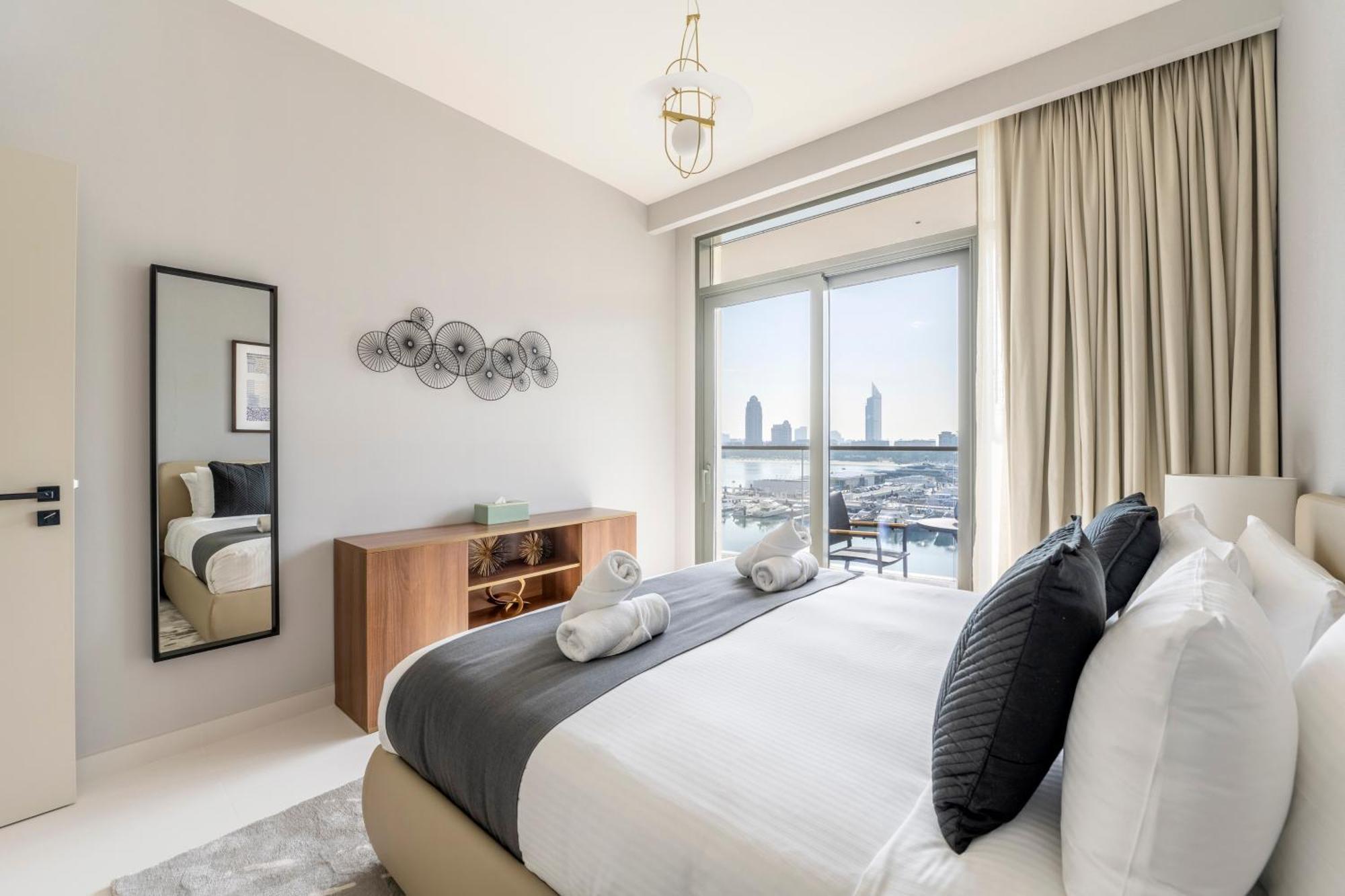 Ultra Luxury Emaar Beachfront - Private Beach And Pool Dubaj Zewnętrze zdjęcie